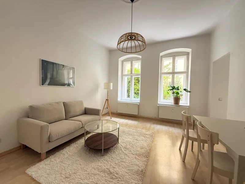 Schöne, ruhige 2-Zi.-Altbau-Whg. im Kiez Neukölln-Rixdorf, möbliert, max 1 Jahr — photo 1